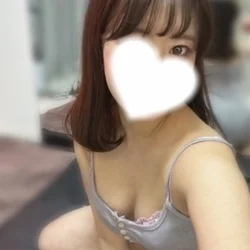 中野あやか