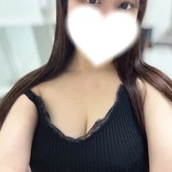 井上さとみ
