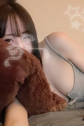 長谷川えみり