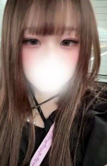 葉隠うらら