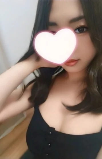 綾瀬しおりさんの写真