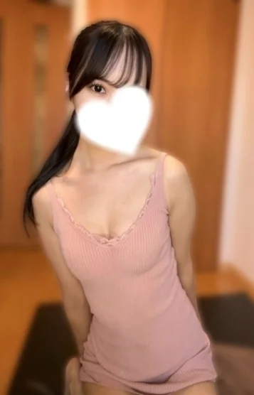 桜井れな