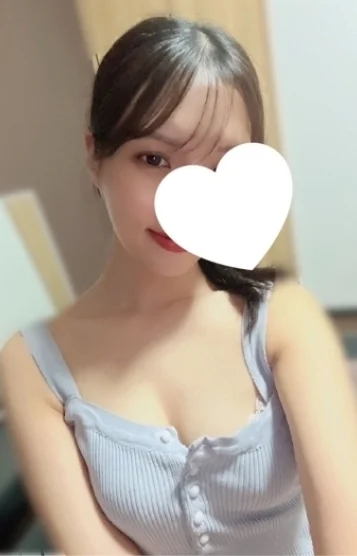 桜井れな