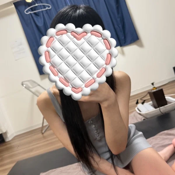 出勤してるよ♡  ̖́-