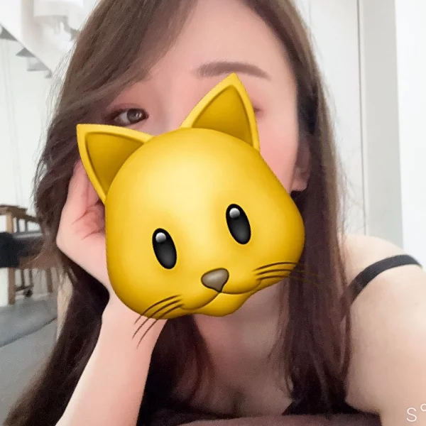 本日出勤してます‎🤍