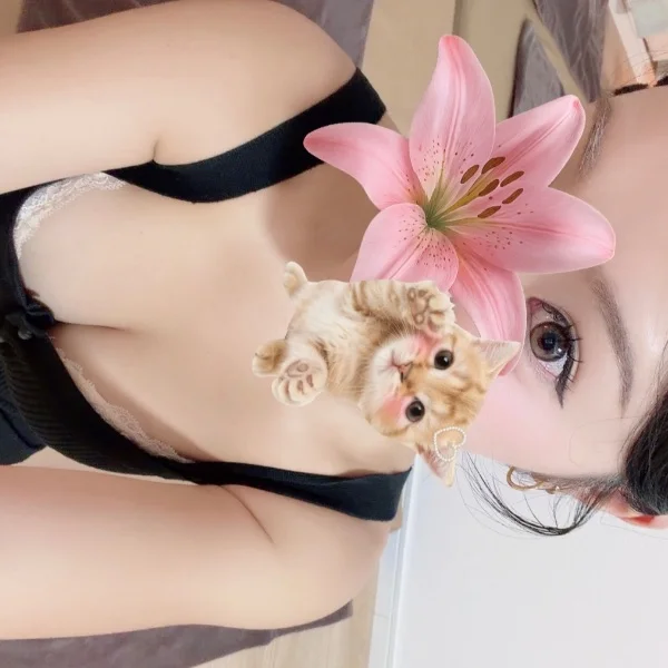 本日20時半から出勤してます💕💭