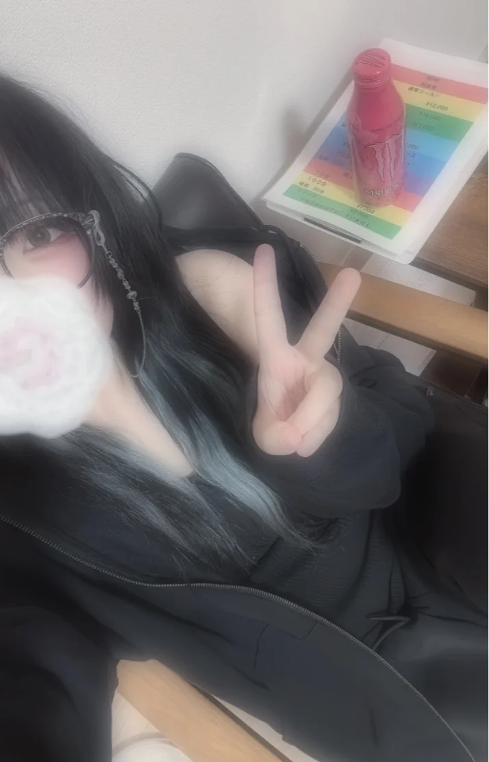 出勤してます🌙