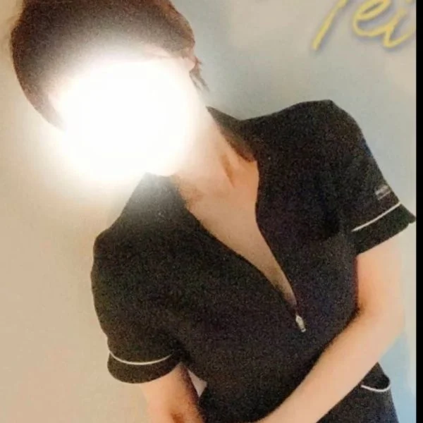 エセ