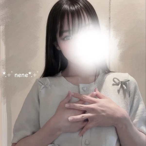 本日13時から出勤します🎀🤍