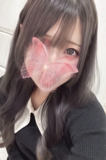如月　怜音