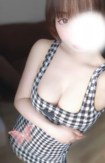 椎名　もえり