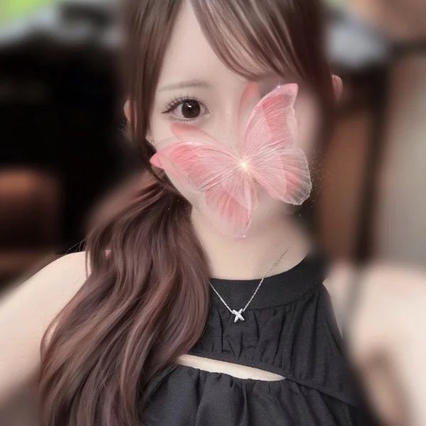 今日20時から出勤してます🫶🏻🤍