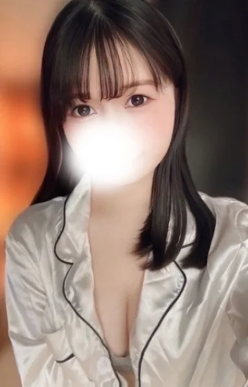 皇(すめらぎ)つむぎ