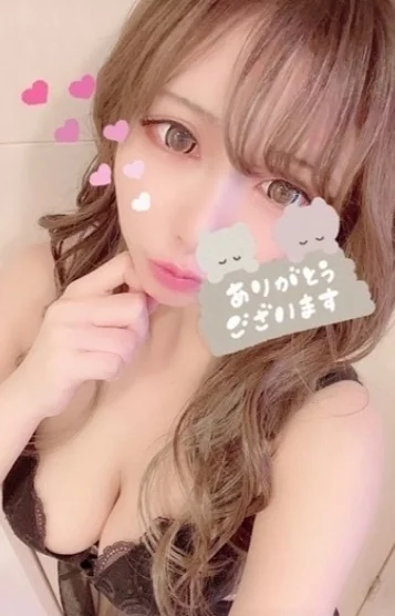 叶乃 ひなた