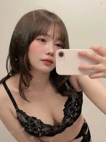 るりな