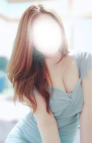 安達りん