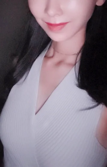 綾瀬みか