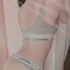 栞(しおり)