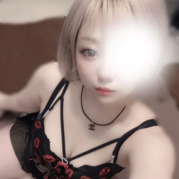 ねぇ、今日の夜ちょっとだけ私に時間くれない？🥺💖