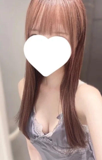 桜沢 真白