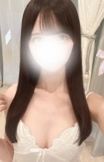 白雪 りりか