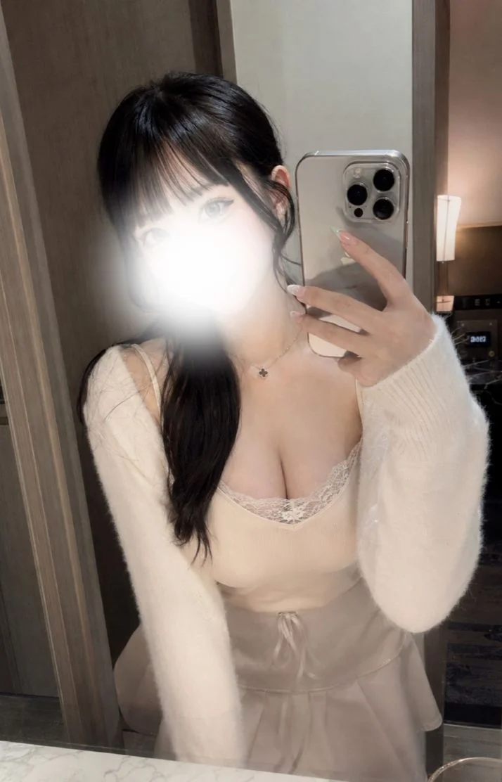 本日16:00～元気に出勤します𖤐⸝⸝⸝⋆