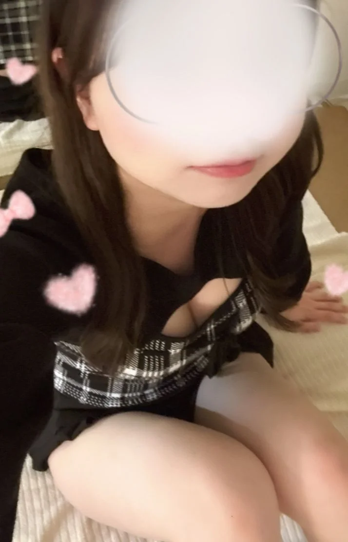 追加で本日18:00-23:00も出勤します！❤️‍🔥