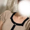 つき