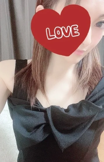 新人美女れいか♡