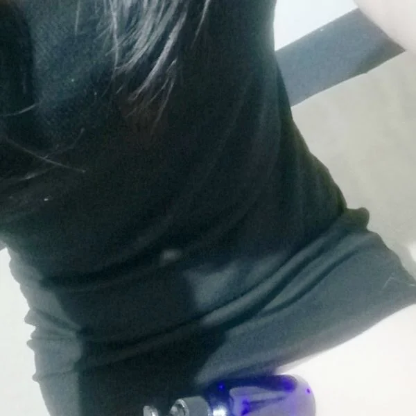 本日夜一時まで出勤しております💖