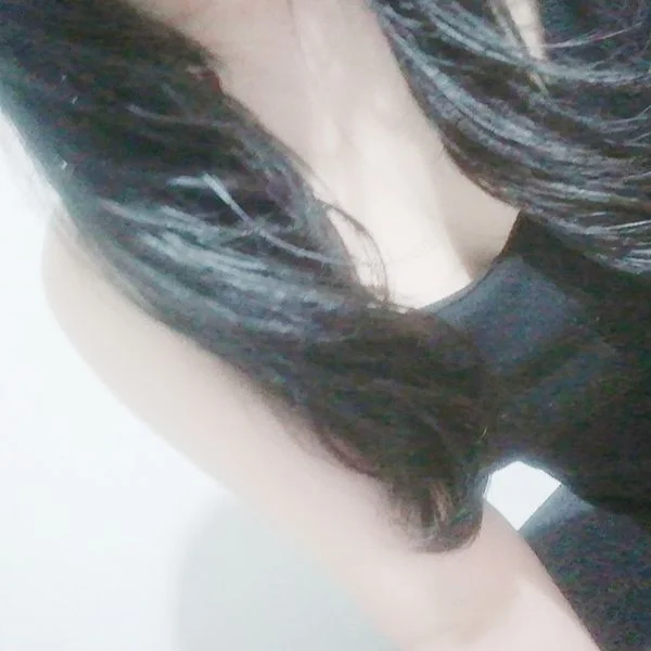 本日夜一時まで出勤しております❤️