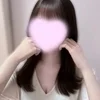 東條せいら