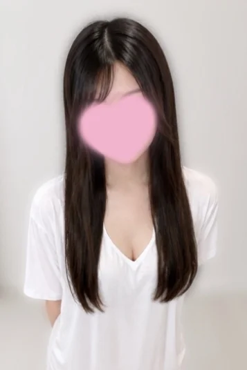 華本ひな
