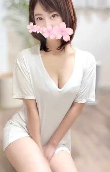 桜井まりな