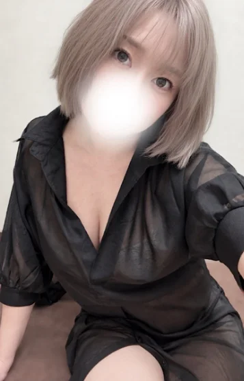 八木ひなた