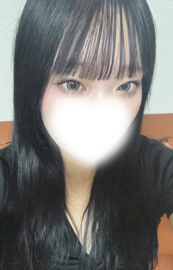 黒崎みなみ