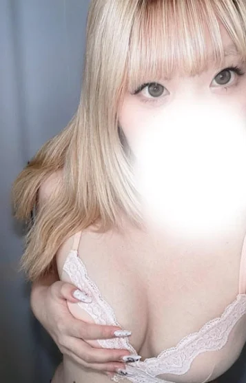 黒崎みなみ