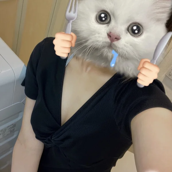 本日21時から出勤してます!