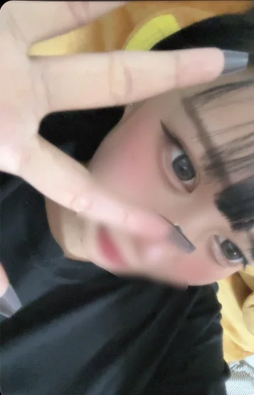白雪ありさ