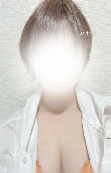 みお