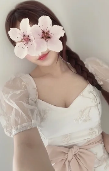 篠原さきな