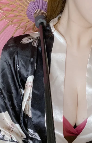 菫【激レア出勤】