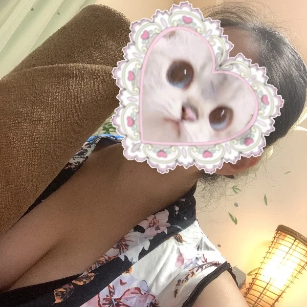 本日18時から出勤致します💗