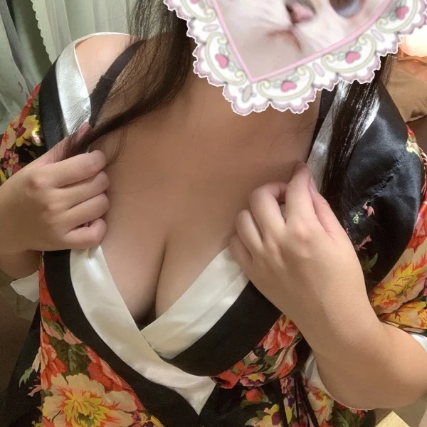 本日出勤してます💕