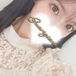 八木　りあら