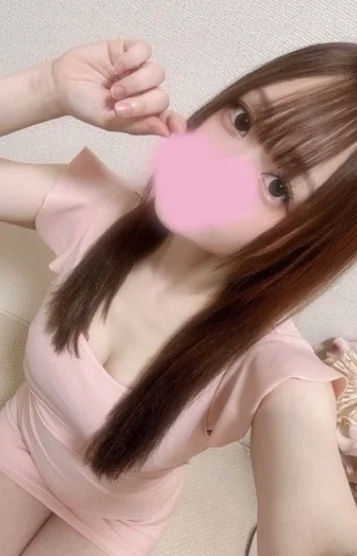 楓なぎさ