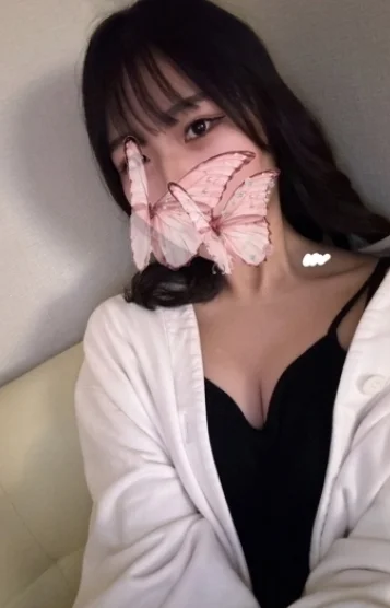 望月ゆうな