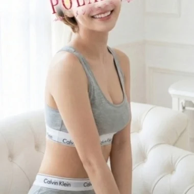 優木　みなみ>の写真