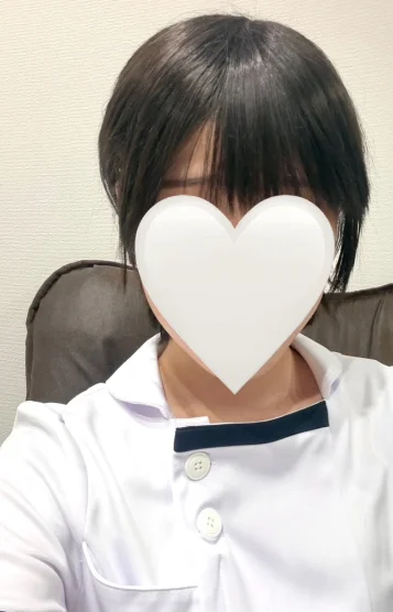 まひな