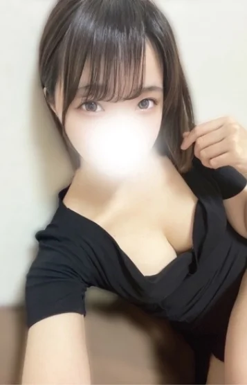 倉前りりす